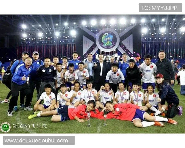 六七足球的魅力与激情探讨如何在新时代中重塑足球文化与青少年发展